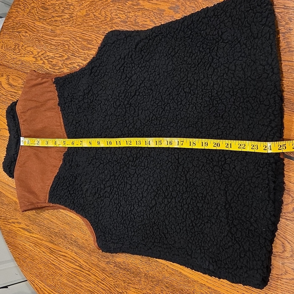 Cruel Women's Sherpa Vest Size Large - Picture 5 of 9